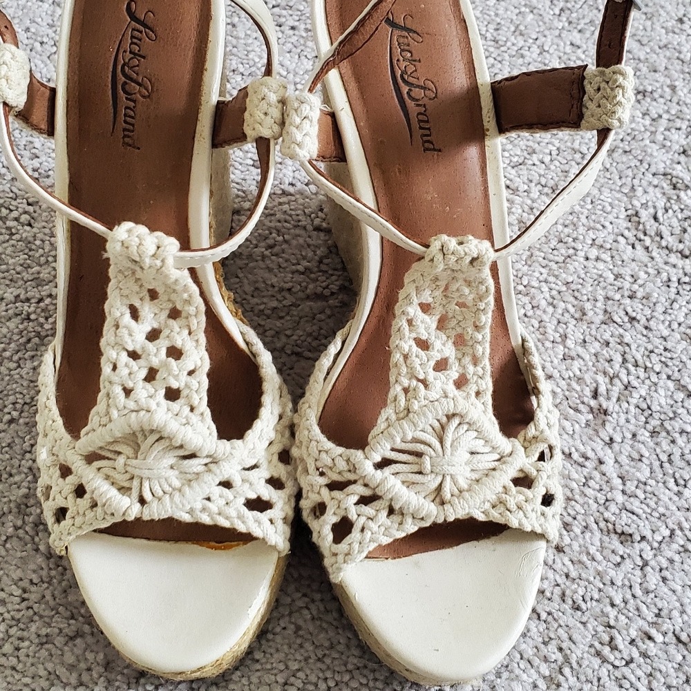 Lucky Brand Wedges with Crochet Detail~ Size 8